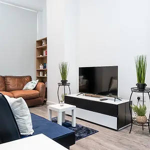  Apartment Deluxe 2 Bedroom In Centre United Kingdom