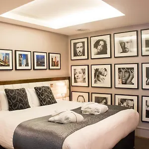 Hotel Le Monde, Edinburgh